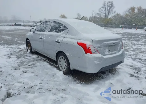 2015 Nissan Versa 1.6 S из США, поврежденный, VIN 3N1CN7AP8FL800112